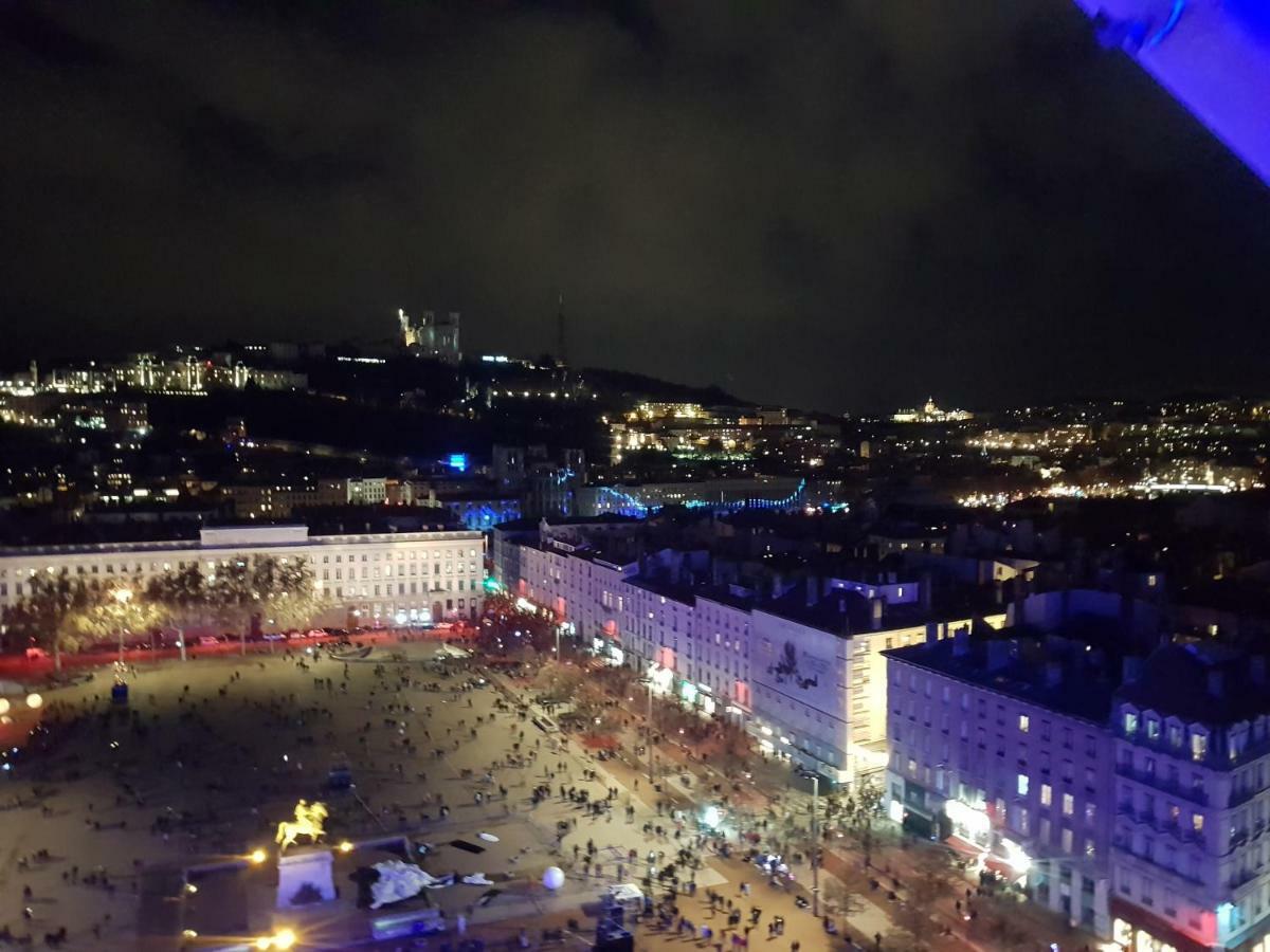 La Fenetre Saint Jean Apartment Lyon Bagian luar foto